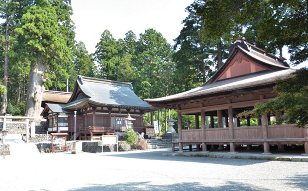 久津八幡宮